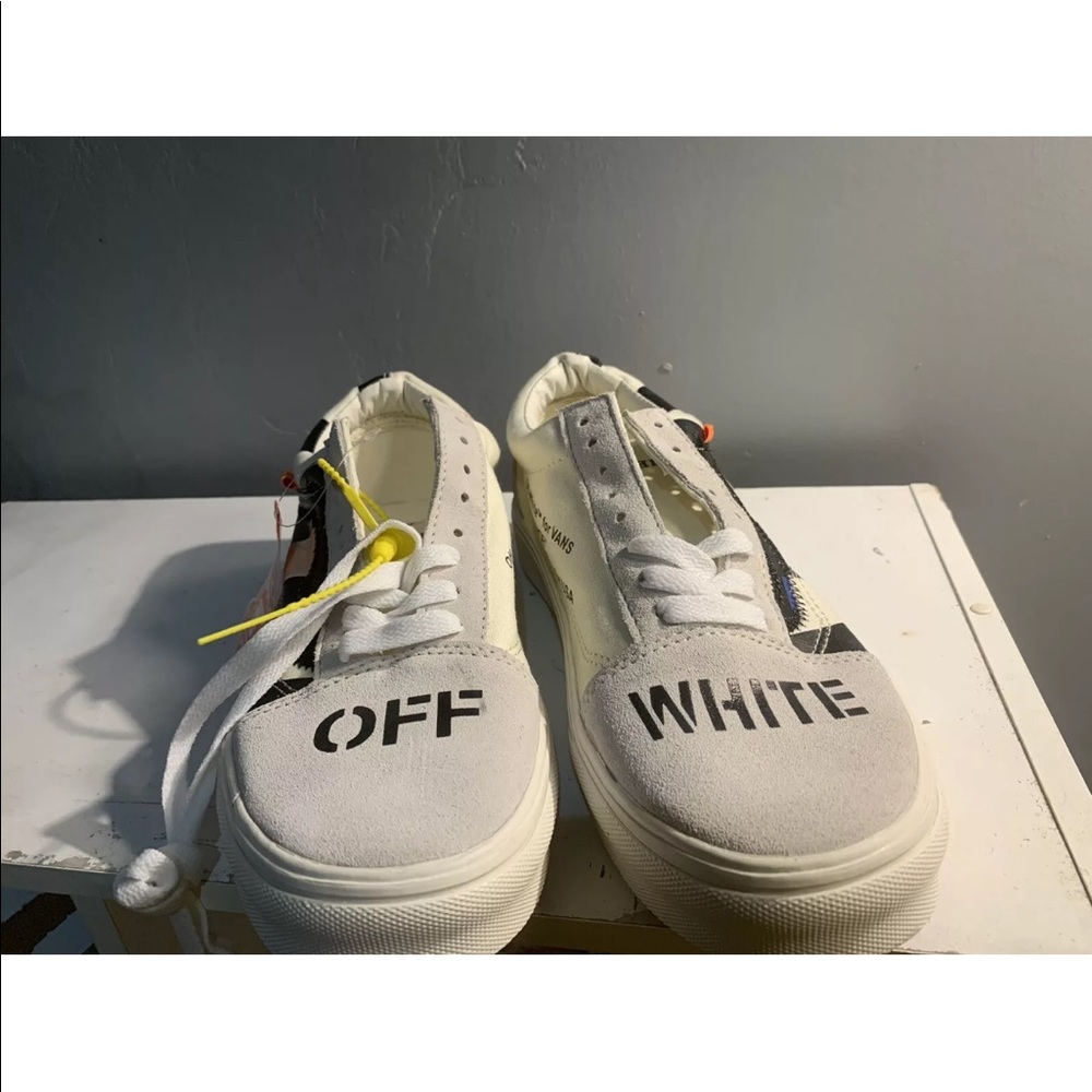 OFF WHITE VANS